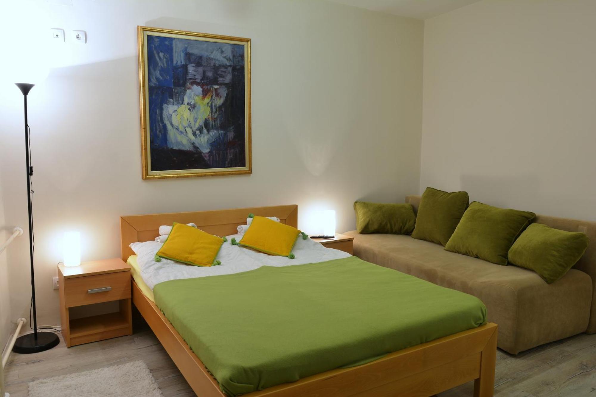 Apartments Sofija Nis Bagian luar foto