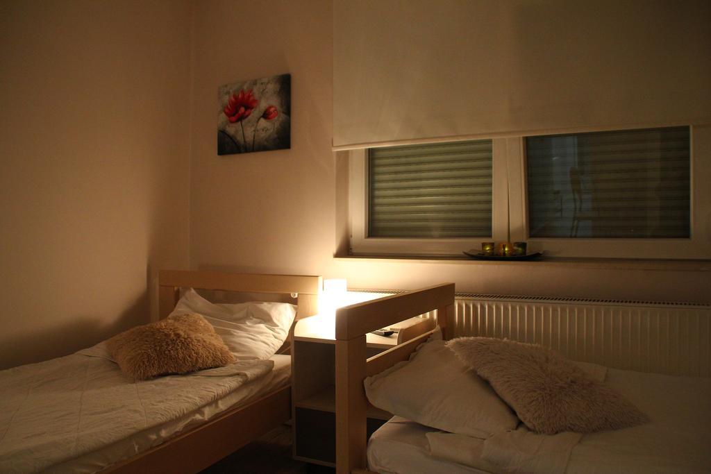Apartments Sofija Nis Bagian luar foto