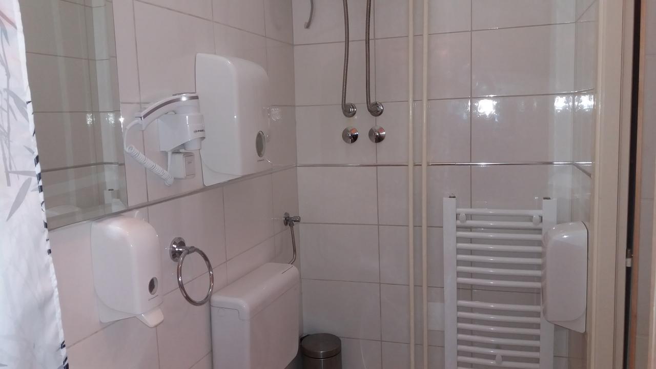 Apartments Sofija Nis Bagian luar foto